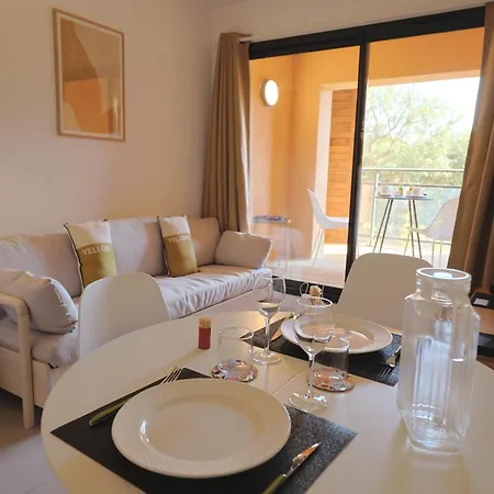 Stephi - Superbe T2 Acces Plage, Piscine Chauffee * Pianottoli-Caldarello (Corsica)