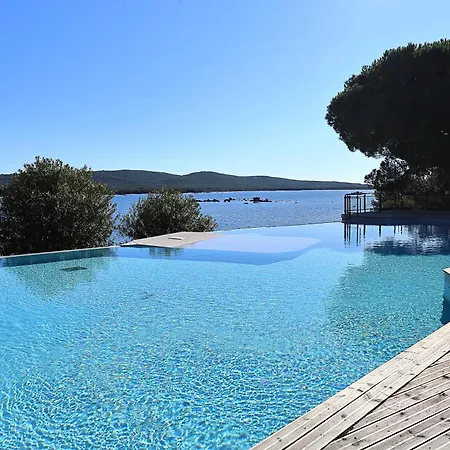 Stephi - Superbe T2 Acces Plage, Piscine Chauffee *