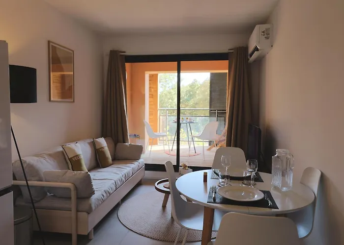 Apartament Stephi - Superbe T2 Acces Plage, Piscine Chauffee